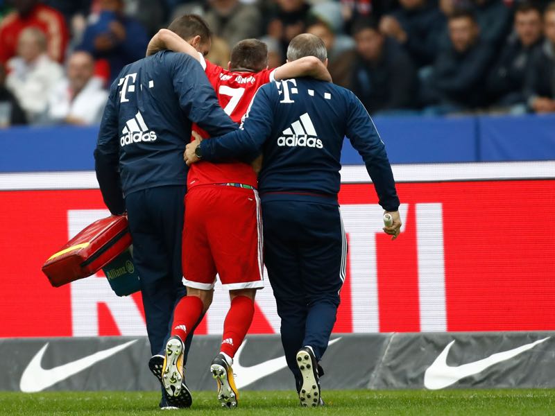 Frank Ribéry had to be carried off the pitch. (ODD ANDERSEN/AFP/Getty 