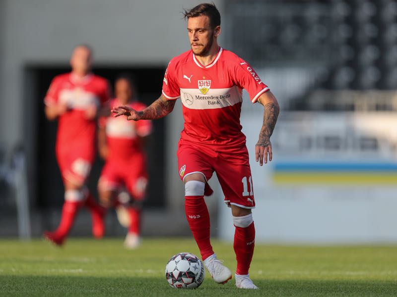 Anastasios Donis of Stuttgart in action during the pre-season friendly match between SV Sandhausen and VfB Stuttgart on July 25, 2018 in Sandhausen, Germany. (Photo by Christian Kaspar-Bartke/Getty Images)