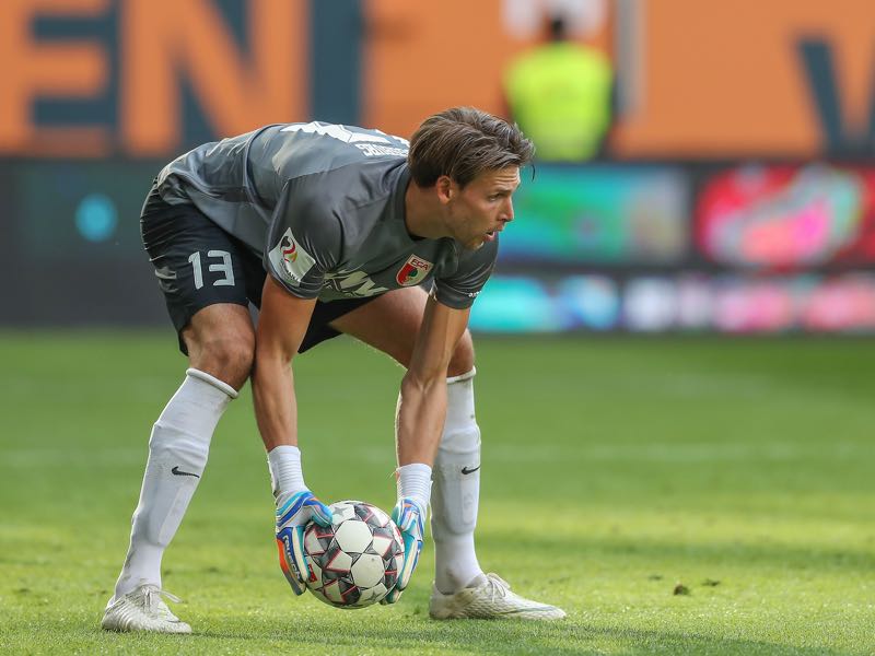 Fabian Giefer of Augsburg in action during the Bundesliga match between FC Augsburg and SV Werder Bremen at WWK-Arena on September 22, 2018 in Augsburg, Germany. (Photo by Christian Kaspar-Bartke/Bongarts/Getty Images)