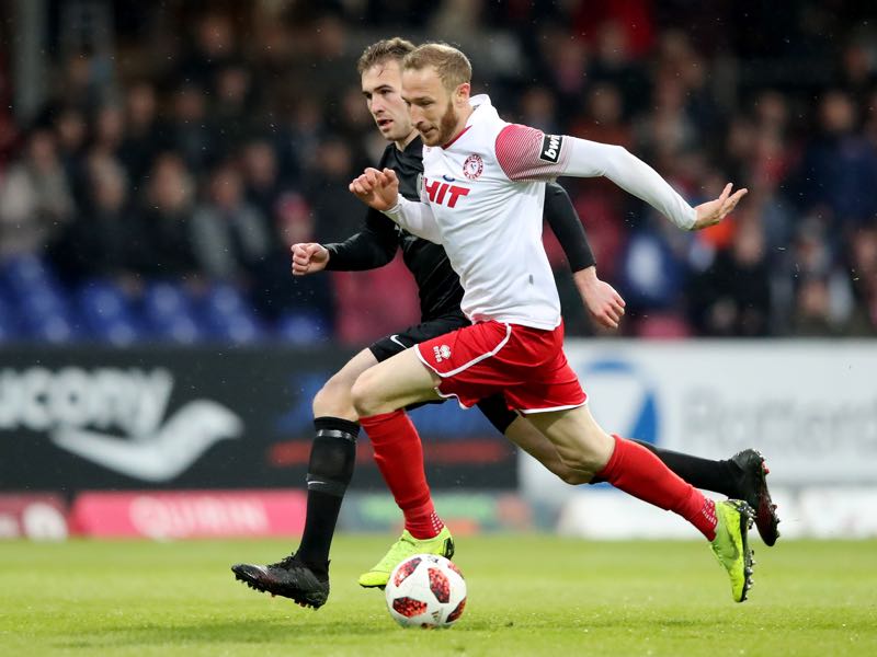 Marco Komenda of Meppen (L) challenges Moritz Hartmann of Foertuna Koeln during the 3. Liga match between SC Fortuna Koeln and SV Meppen at Suedstadion on May 06, 2019 in Cologne, Germany. (Photo by Christof Koepsel/Bongarts/Getty Images)